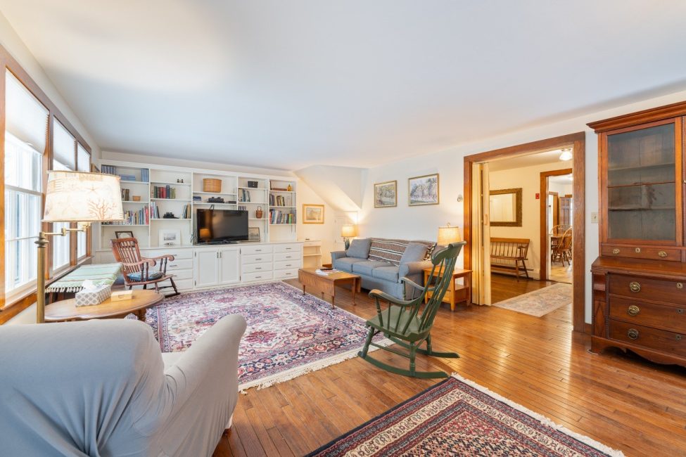  95 Hummock Pond Road Image 9
                                    