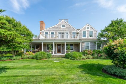6 Sandwich Road Monomoy