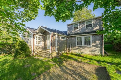 42 Vestal Street West of Town