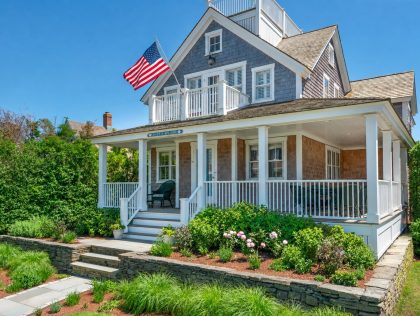 10 East Lincoln Avenue Brant Point