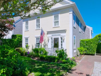 14 Goldfinch Drive Naushop