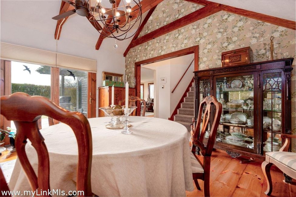  7 Oak Hollow Lane Image 14
                                    