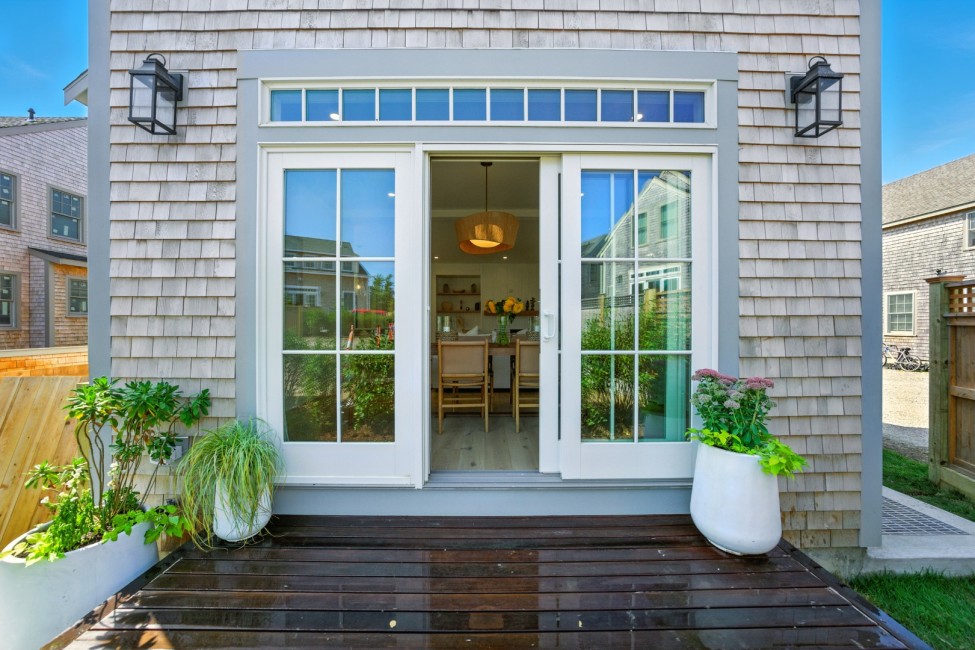 18 Honeysuckle Drive Image 21
                                    