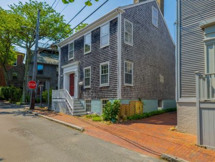 17 Gay Street Town