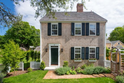 10 Silver Street Town