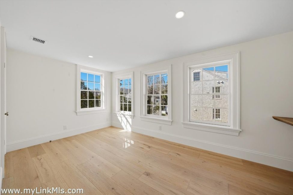  85 Orange Street Image 69
                                    