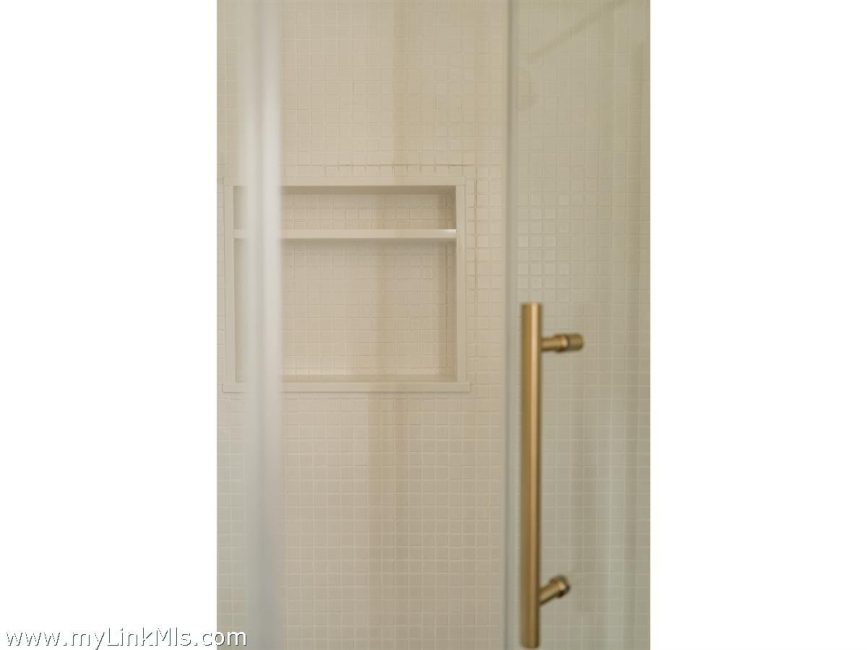  10 Center Street Image 34
                                    