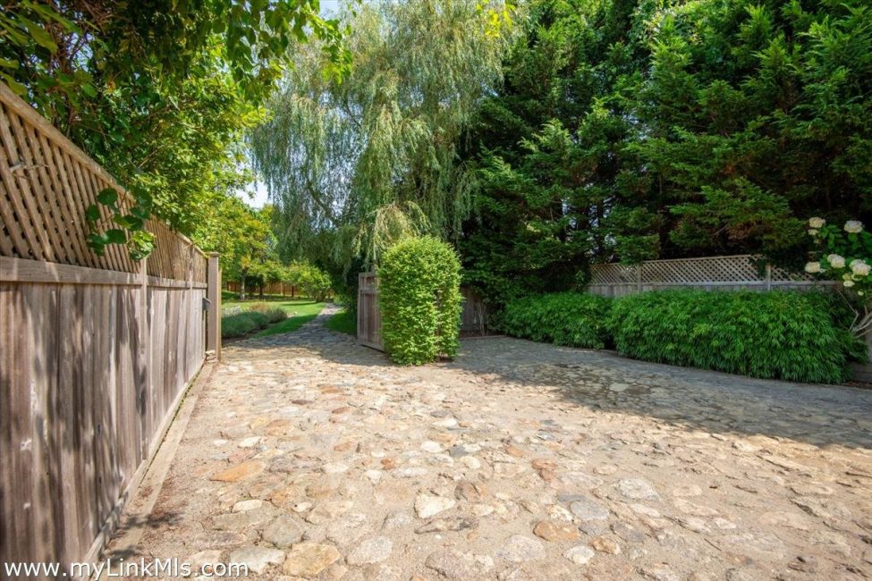  54 & 56 Meadow View Drive Image 46
                                    