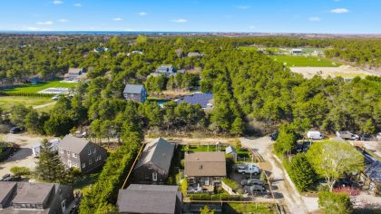 18 Pine Tree Road Mid Island