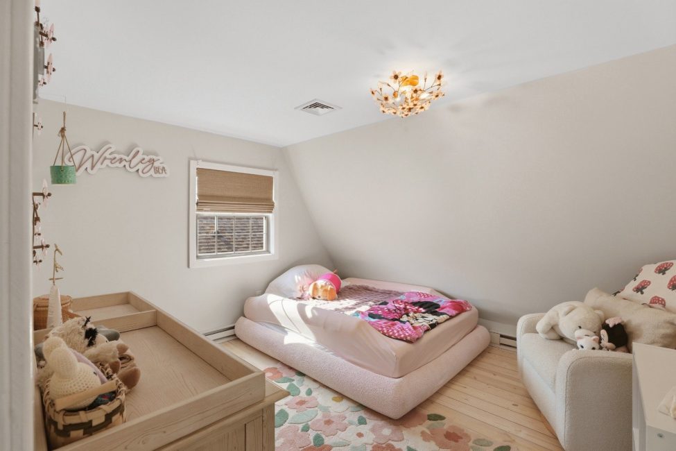  18 Pine Tree Road Image 25
                                    