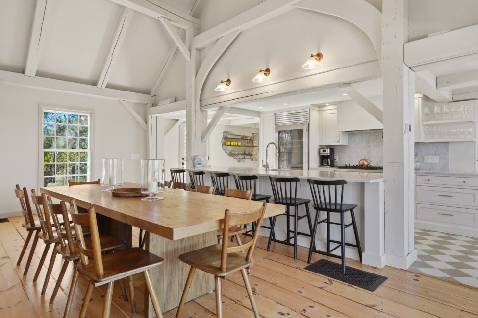  156 Madaket Road Image 12
                                    