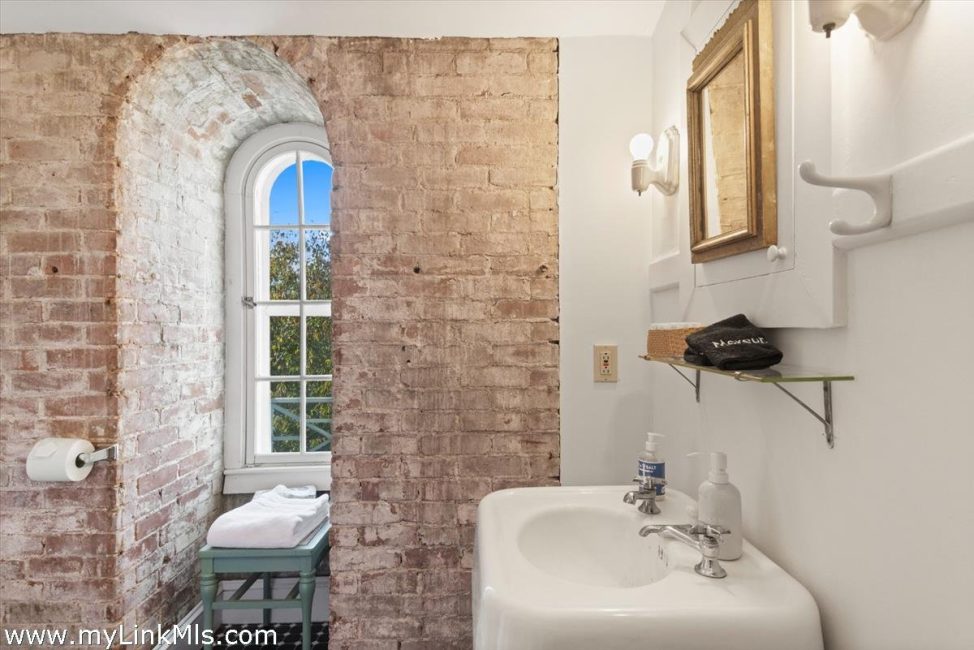  35 Shell Street Image 37
                                    