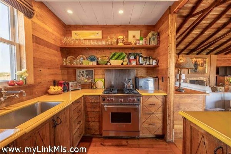  10 Waquoit Road Image 16
                                    