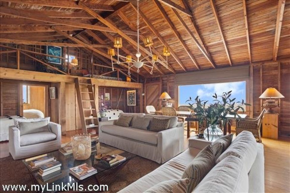  10 Waquoit Road Image 4
                                    