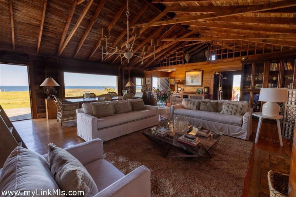  10 Waquoit Road Image 9
                                    