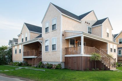 16 Walsh St