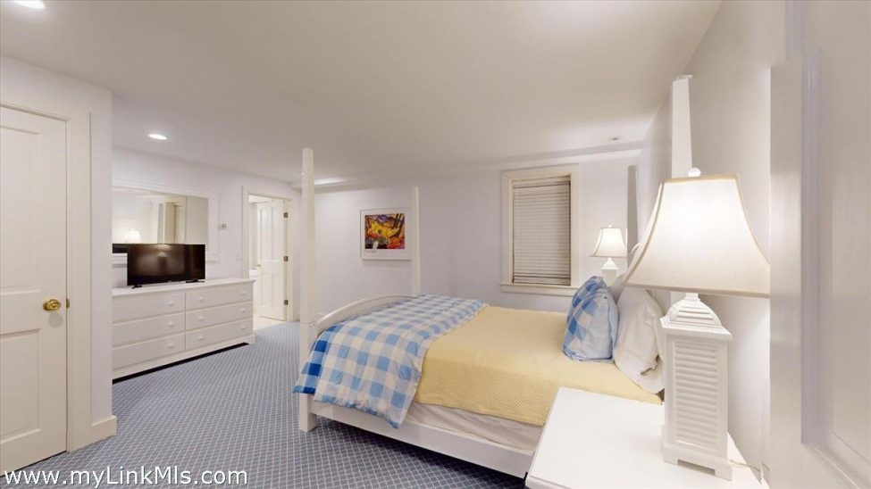 39A Milk Street Image 50
                                    