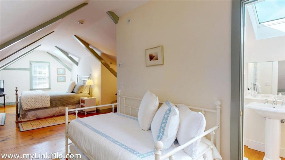  39A Milk Street Image 40
                                    