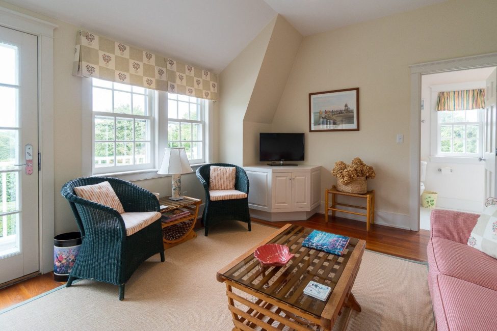  8 Monomoy Road Image 61
                                    