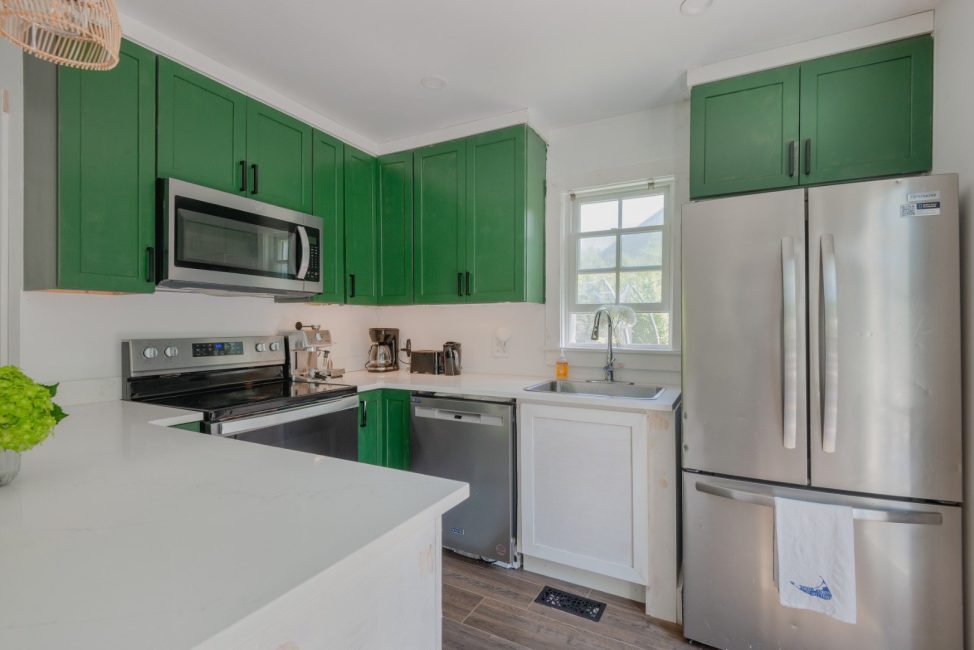  21A Pine Grove # 2 Image 5
                                    