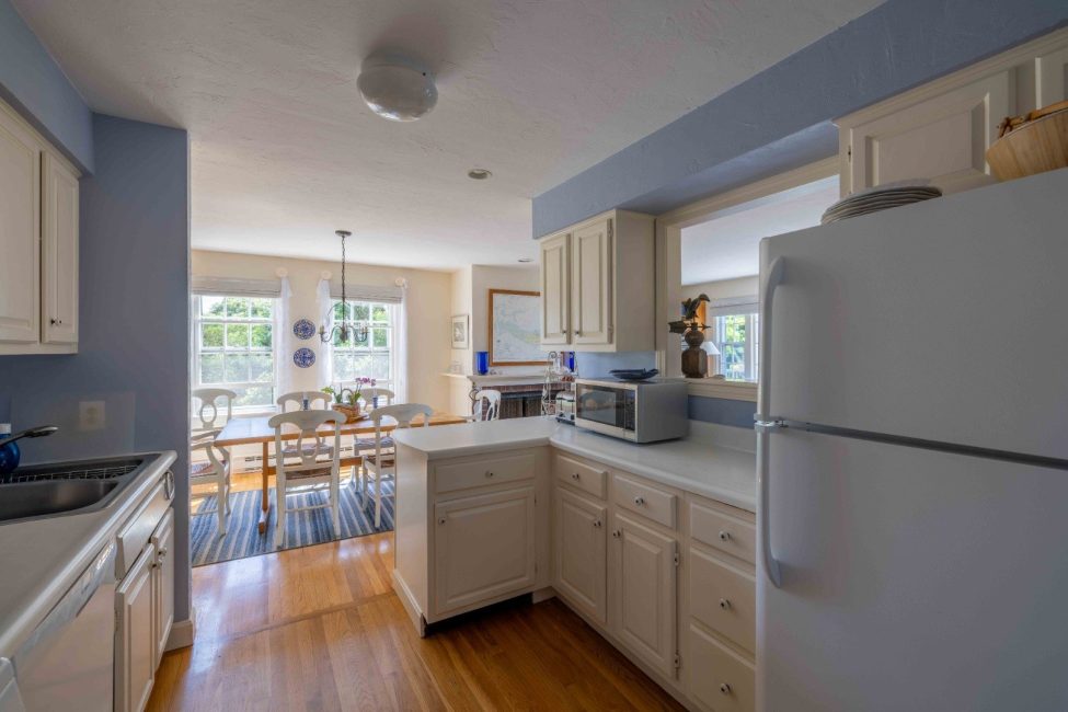  61 Monomoy Road Image 11
                                    
