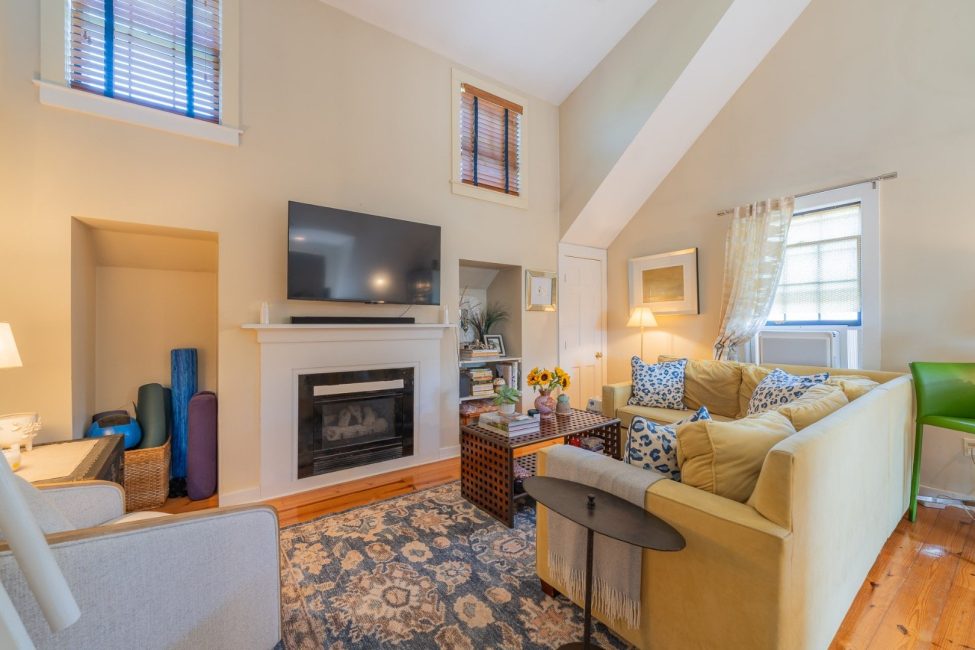  39B Essex Road # 2 Image 4
                                    