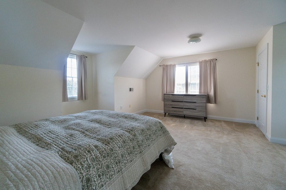  40 Sherburne Commons Lane # 23 Image 22
                                    