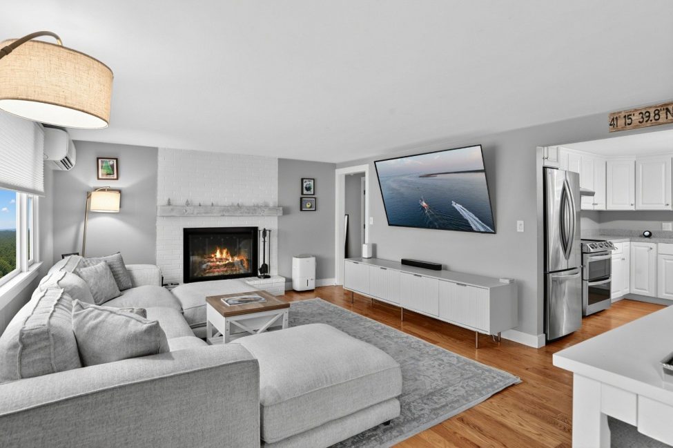  53 Miacomet Avenue Image 10
                                    