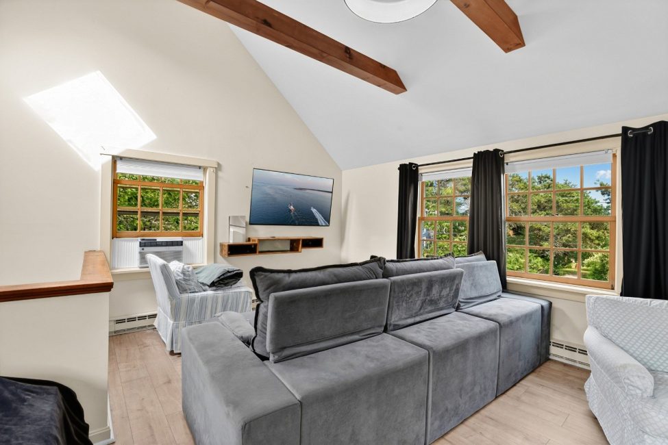 53 Miacomet Avenue Image 19
                                    