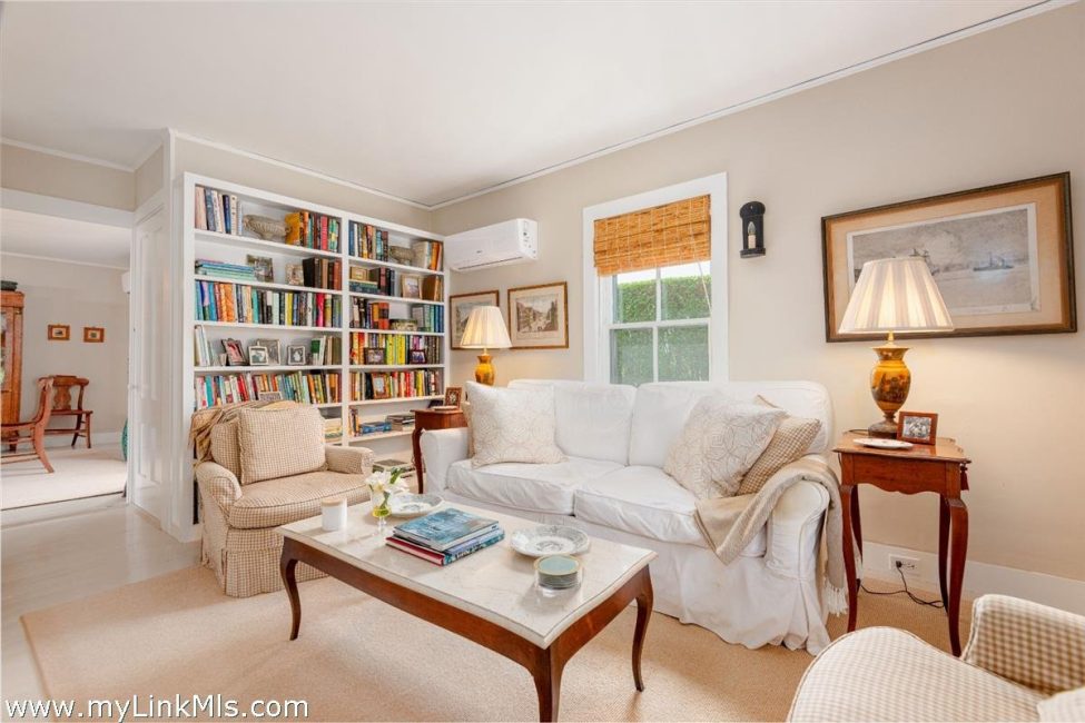  12 Cottage Avenue Image 11
                                    