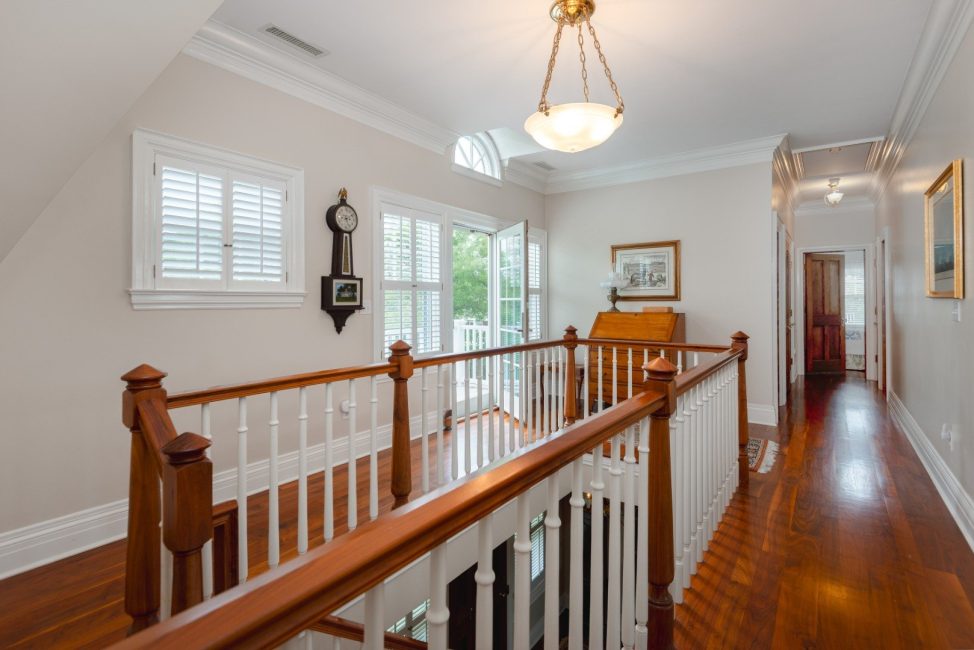  8 Hedge Row Image 18
                                    