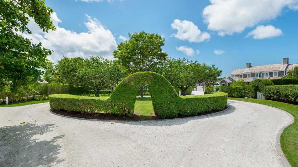  8 Hedge Row Image 40
                                    