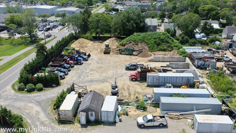  7 Airport Road Image 3
                                    