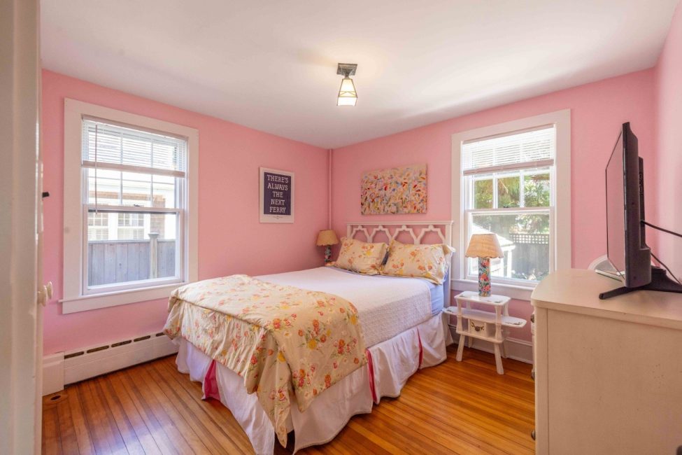  30 Pleasant Street Image 8
                                    