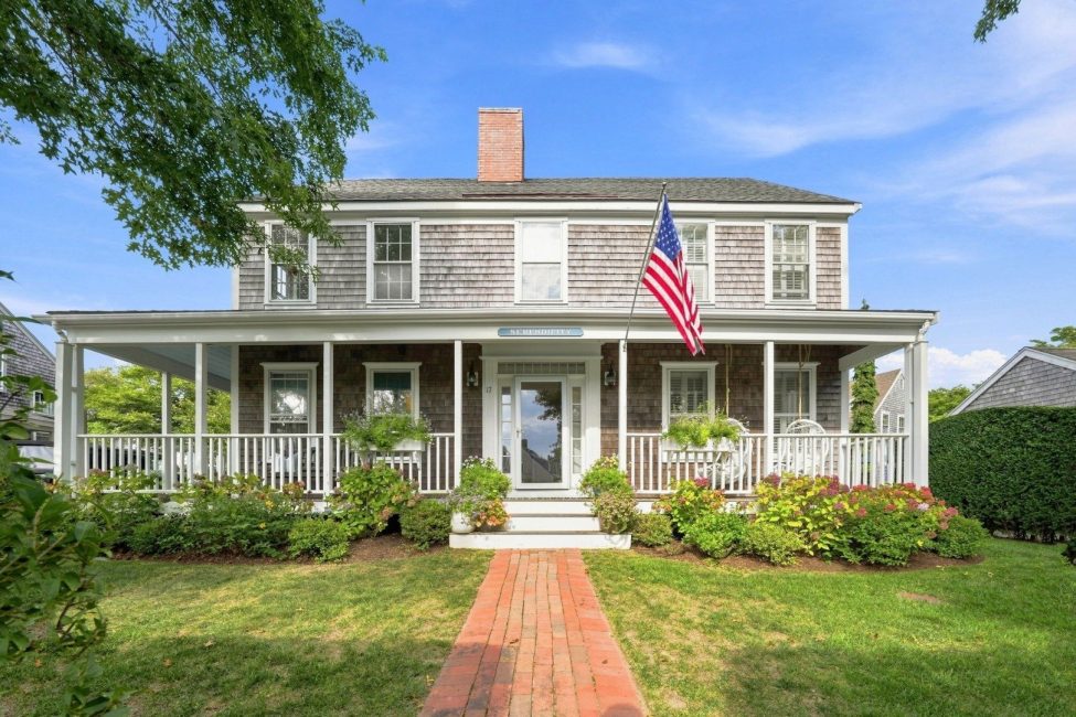  17 Washaman Avenue Image 1
                                    