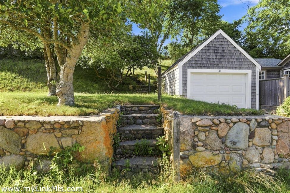  35 West Chester Street Image 3
                                    