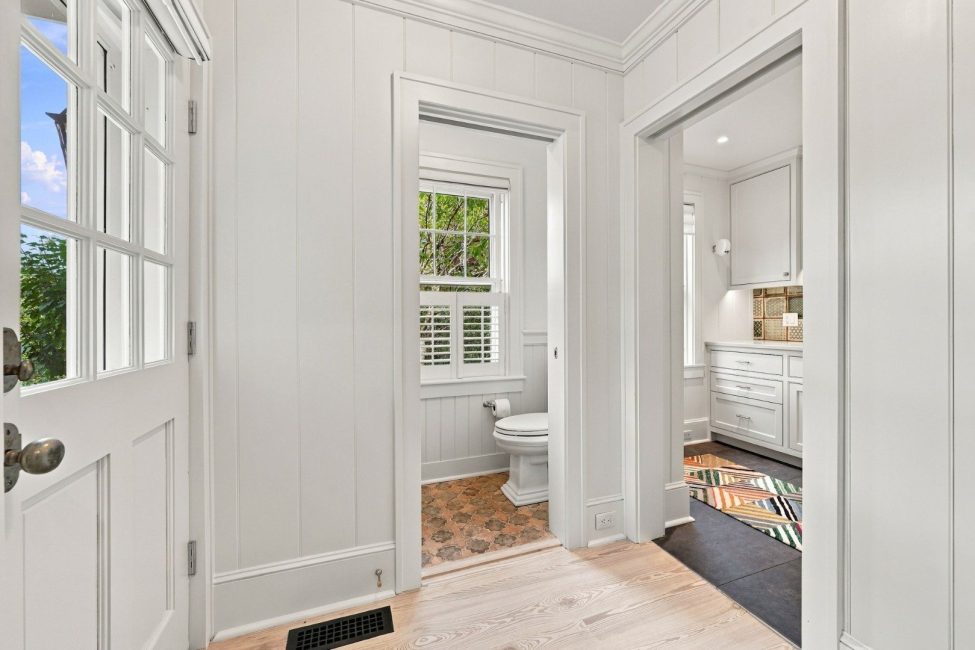  2 Brocks Court Image 24
                                    