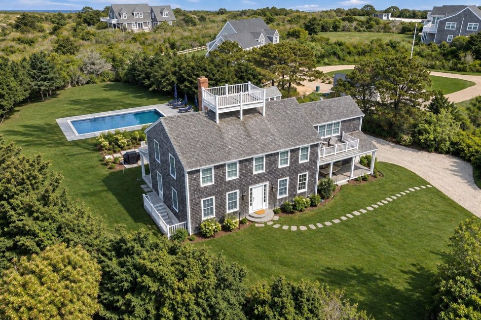                                     7 Davis Lane Nantucket Rental Image 33
                                