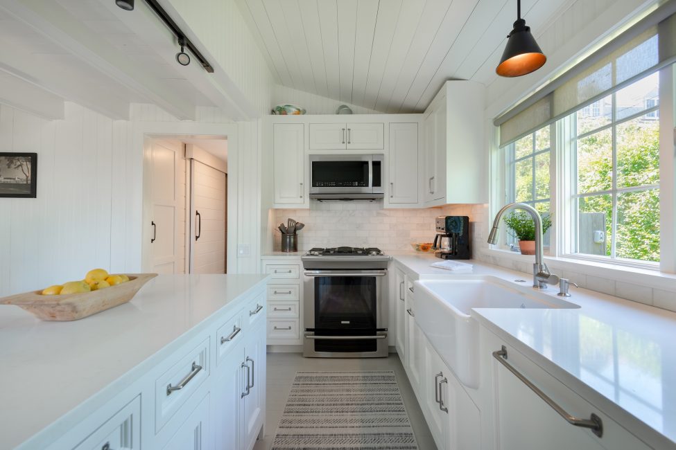                                     15 Beach Street Nantucket Rental Image 30
                                