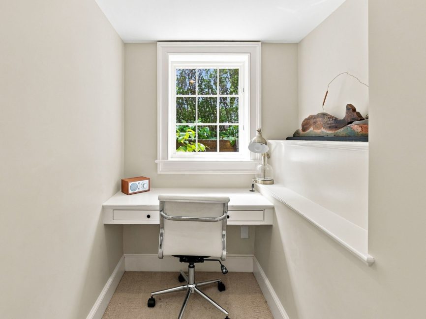                                     44 Pine Street Nantucket Rental Image 82
                                