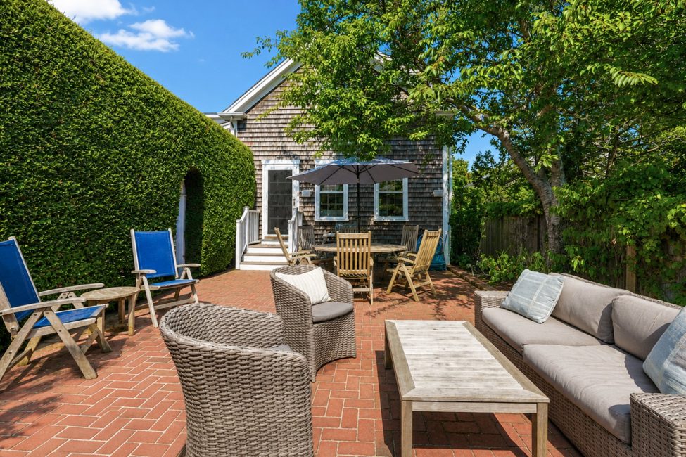                                     44 Pine Street Nantucket Rental Image 82
                                