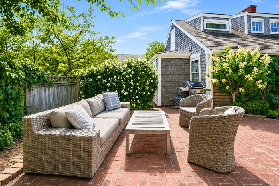                                     44 Pine Street Nantucket Rental Image 82
                                