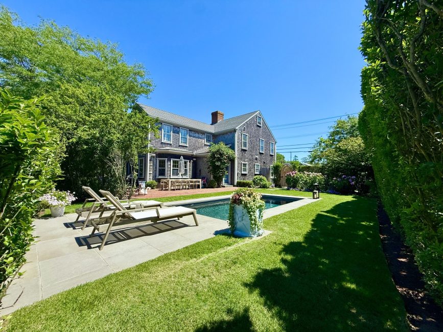                                     37 Milk Street Nantucket Rental Image 71
                                
