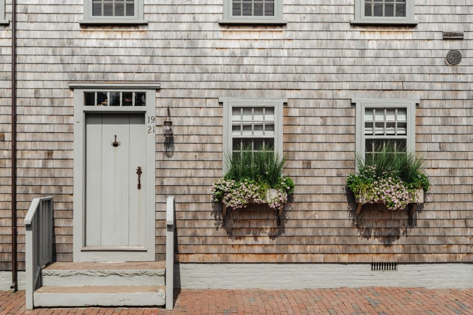                                     19 & 21 Hussey Street Nantucket Rental Image 34
                                