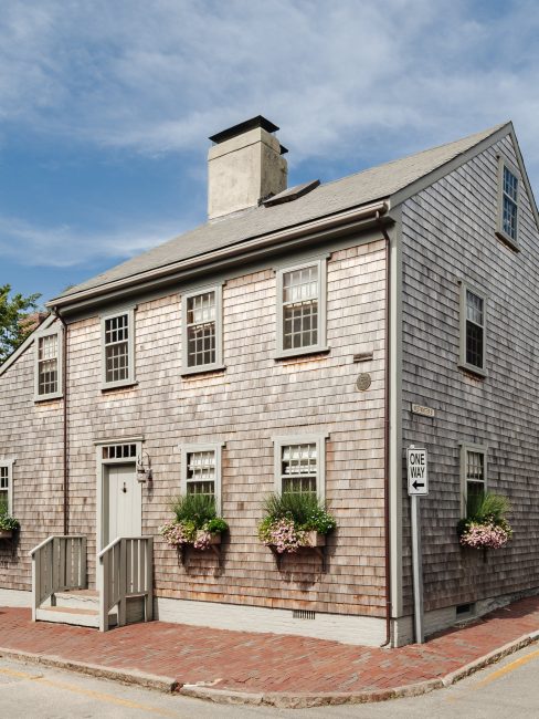                                    19 & 21 Hussey Street Nantucket Rental Image 34
                                