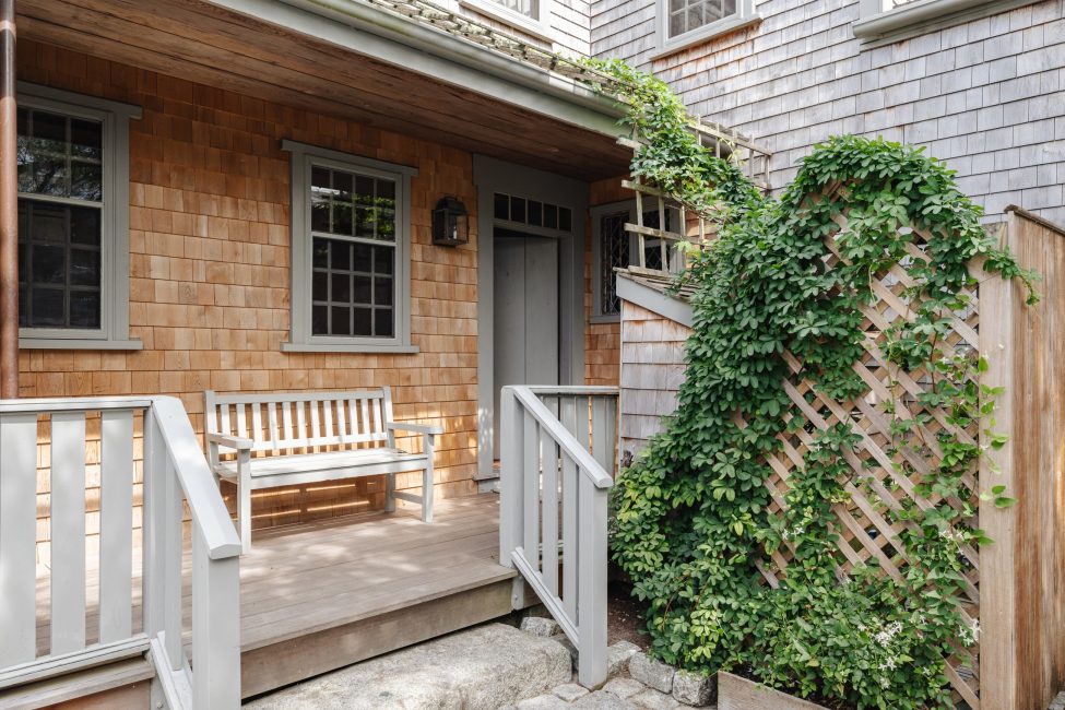                                     19 & 21 Hussey Street Nantucket Rental Image 34
                                
