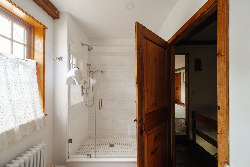                                     19 & 21 Hussey Street Nantucket Rental Image 34
                                