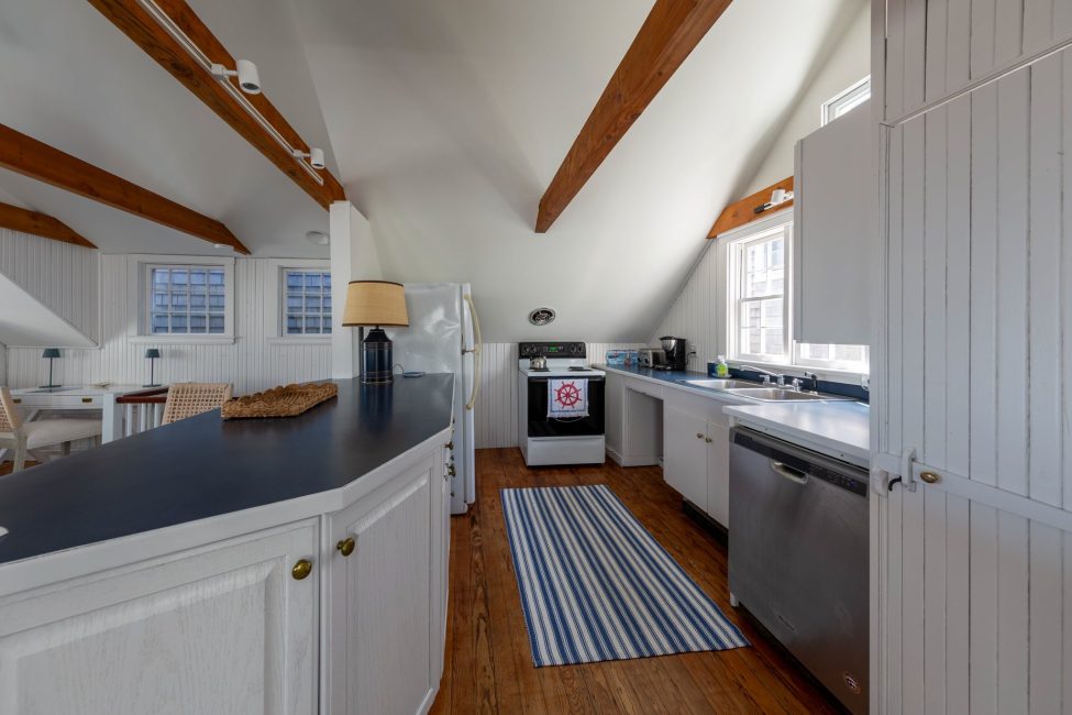                                     15 Old North Wharf Nantucket Rental Image 20
                                