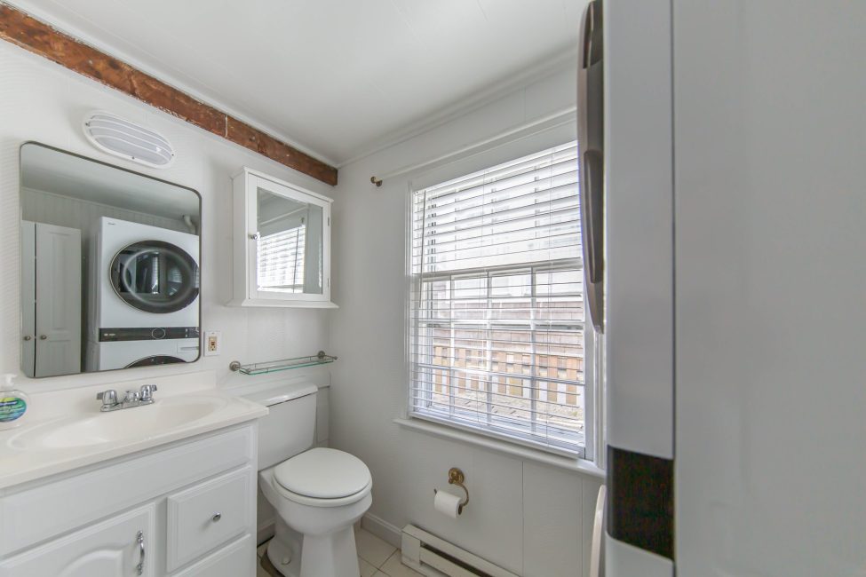                                     15 Old North Wharf Nantucket Rental Image 20
                                