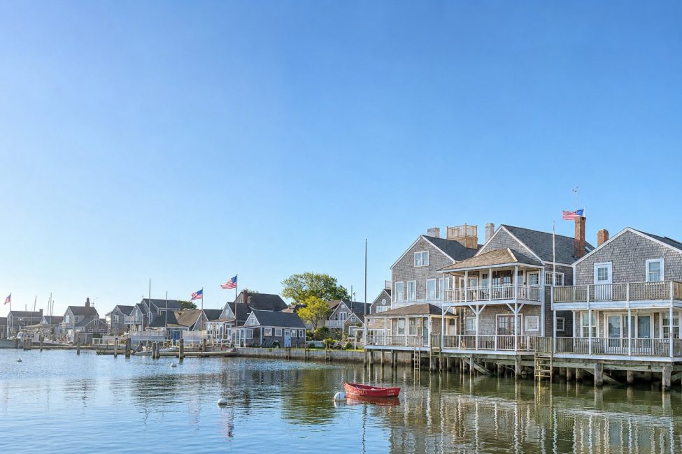                                     15 Old North Wharf Nantucket Rental Image 20
                                